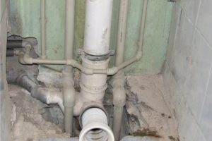 Самостоятельная замена канализационных труб: советы профессионалов